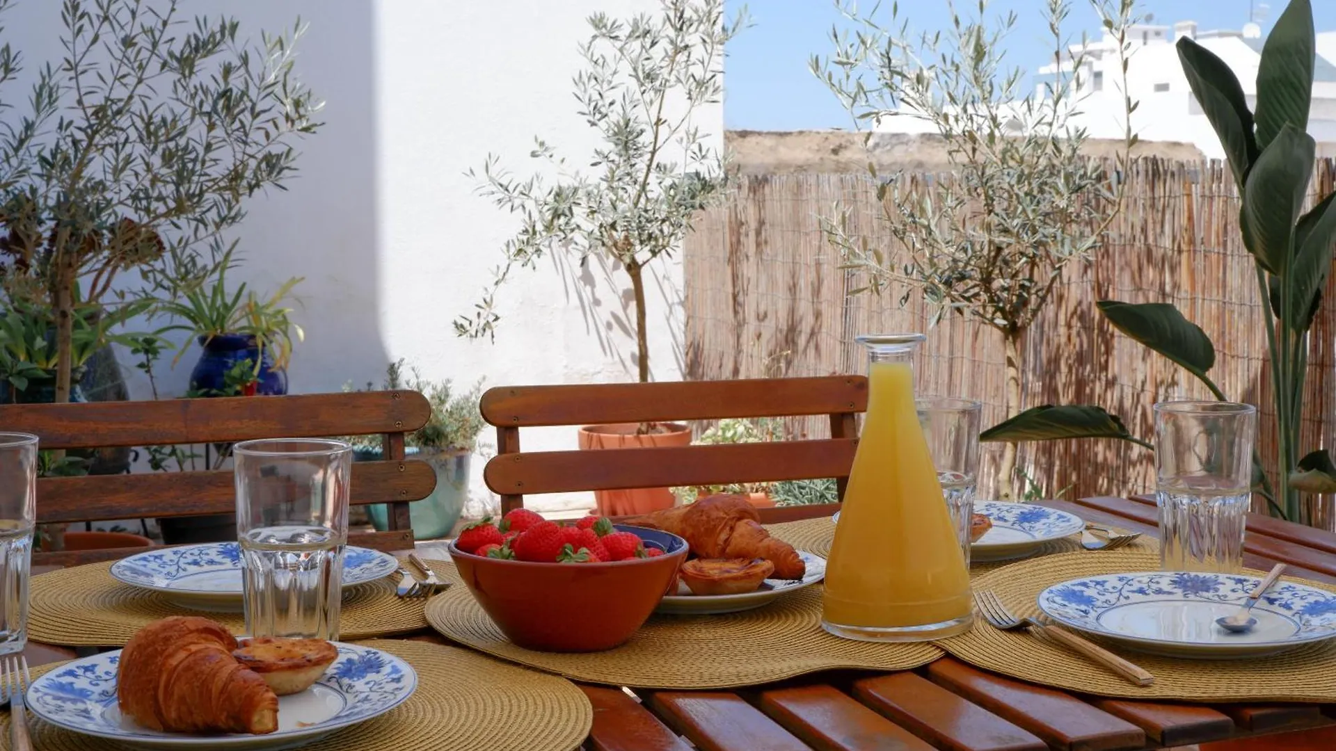 דירה Olhão Spacious Terrace, Swimming Pool, Private Parking פורטוגל